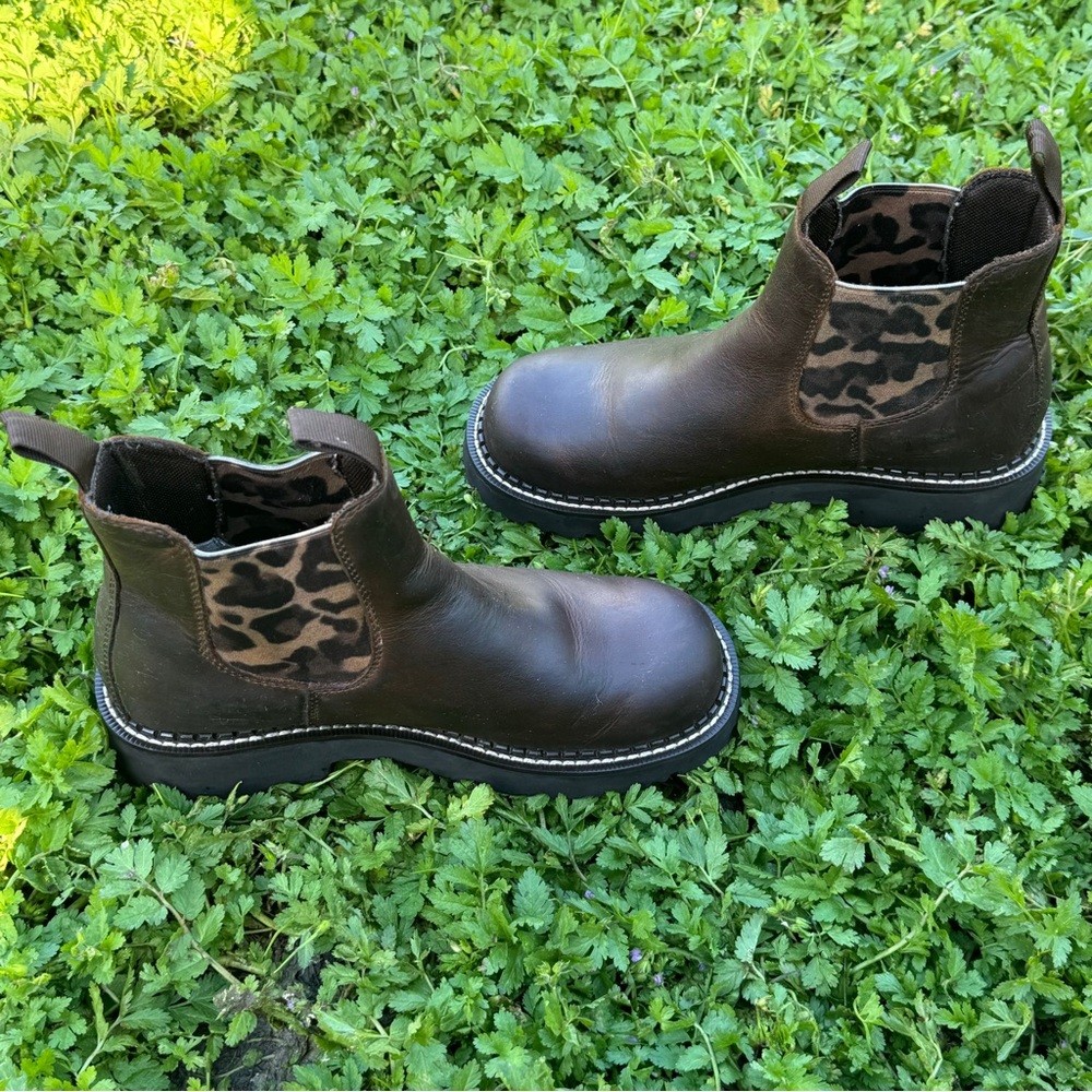 Ariat Fatbaby Chelsea Boots - Picture 4 of 8